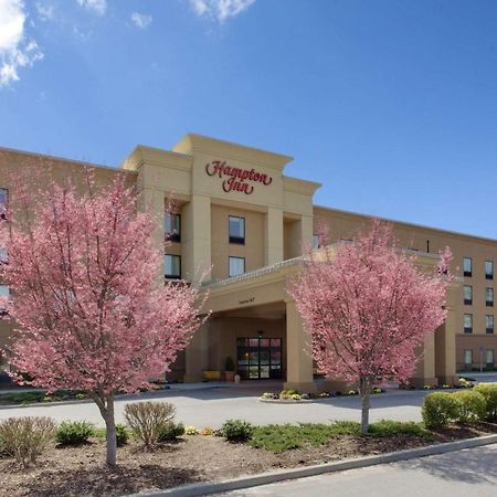 Hampton Inn By Hilton Garden City Long Island Bagian luar foto