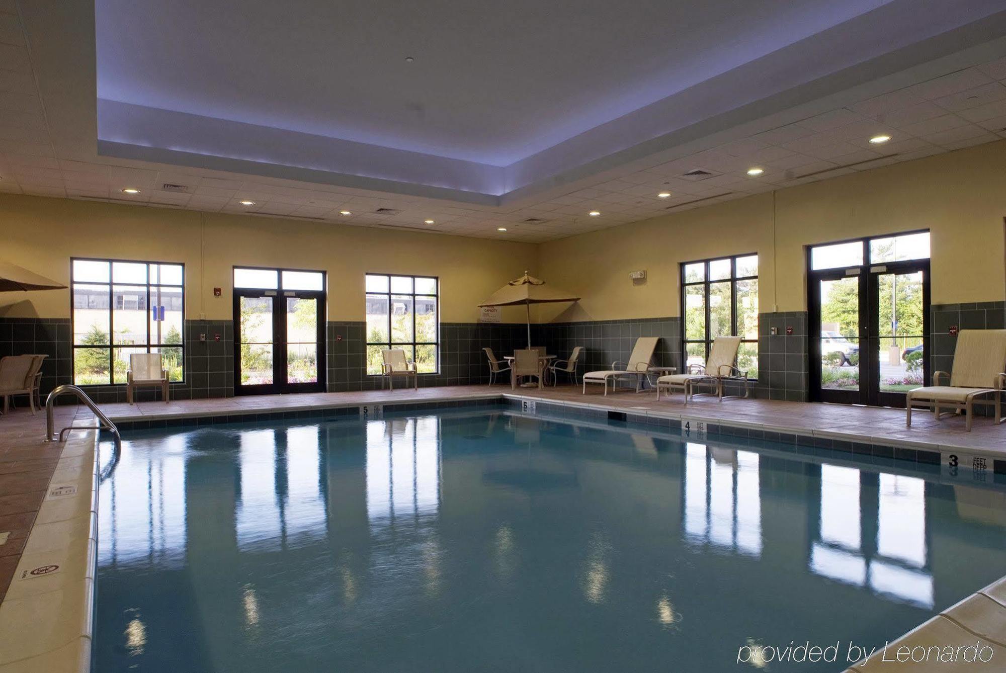 Hampton Inn By Hilton Garden City Long Island Fasilitas foto